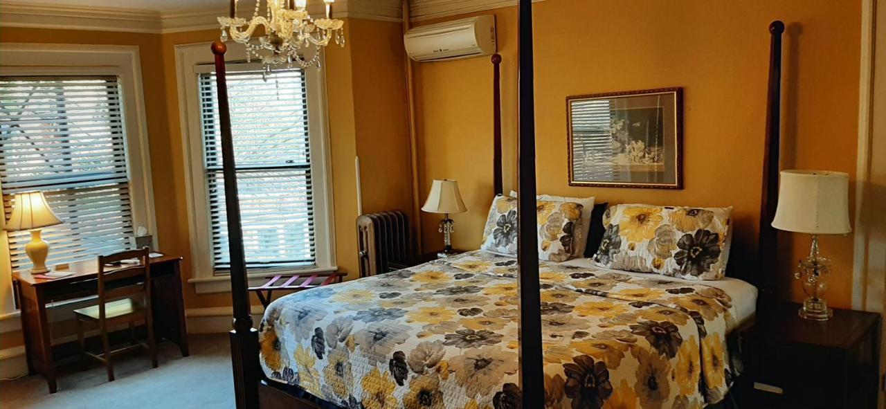 Debary Inn 써밋 외부 사진